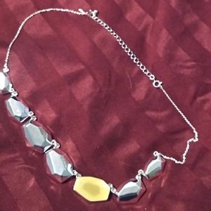 Silvertone fauceted collar necklace